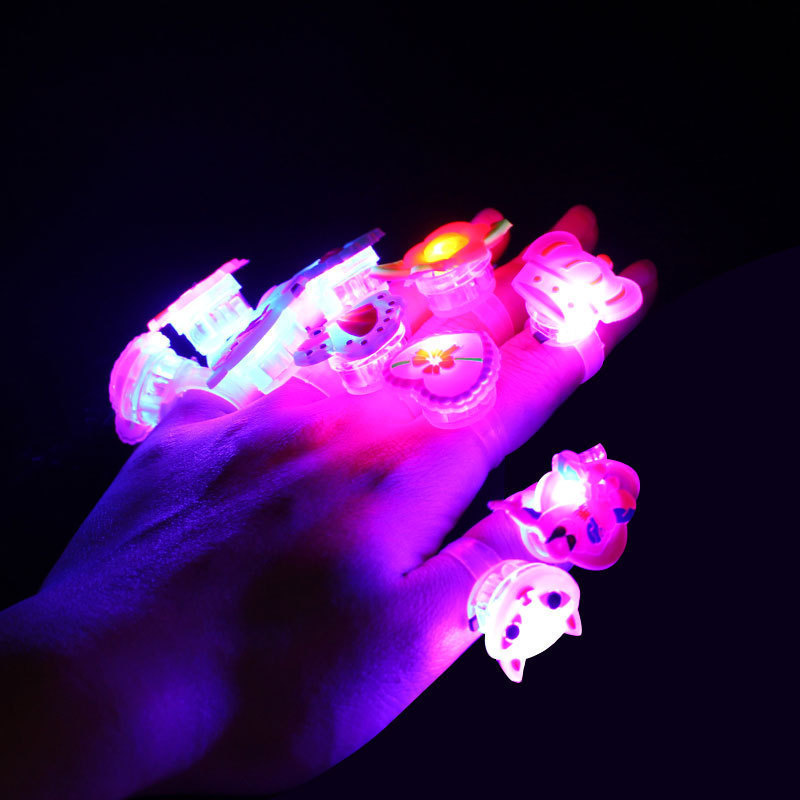 发光戒指发光玩具儿童创意卡通夜光闪光小学生礼品地摊扫码小礼品详情5