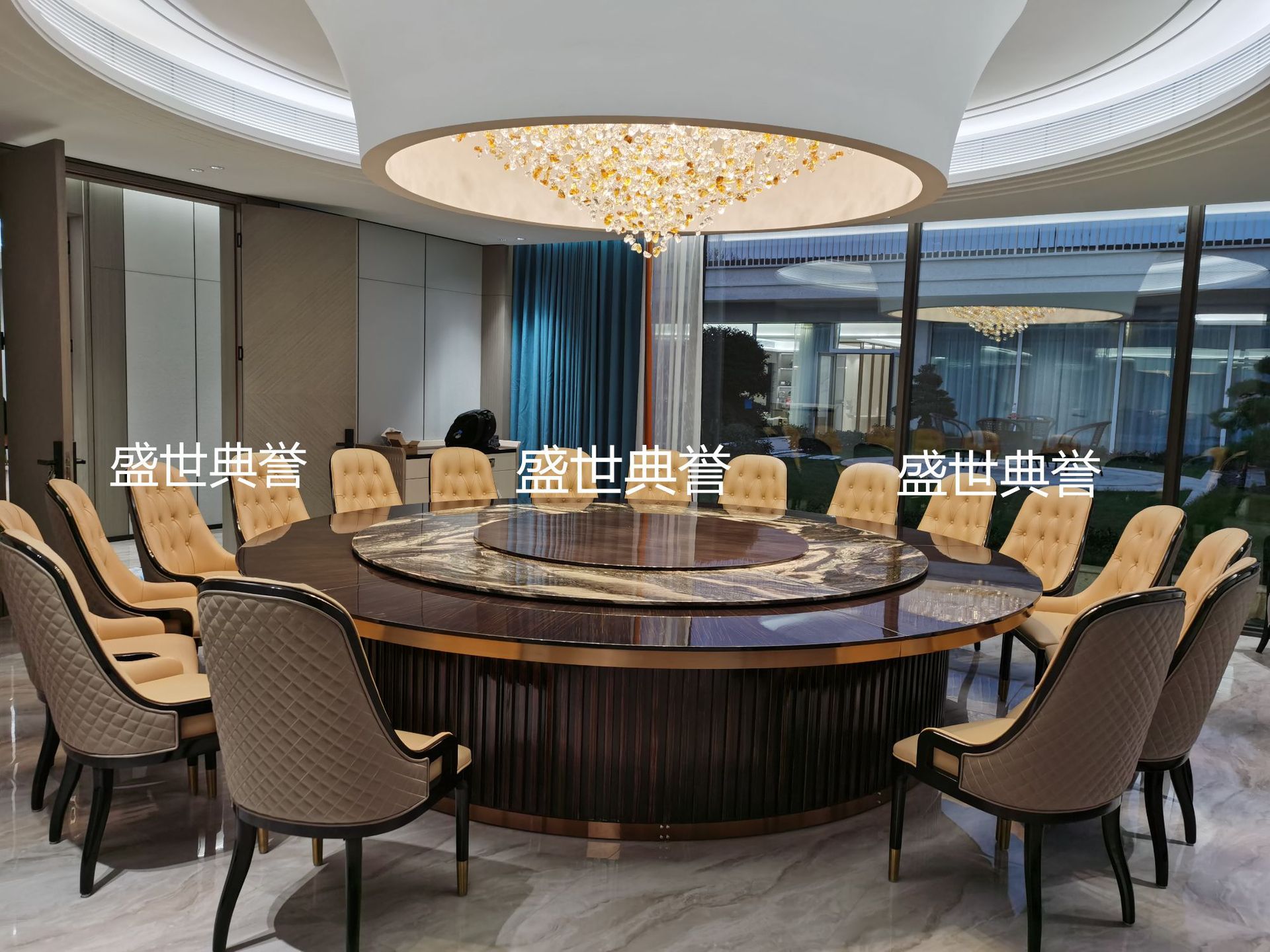 Changsha resort hotel moderno y ligero lujo mesa y silla de madera sólida recepción de club de gama alta silla de paquete suave habitación privada silla de comedor de madera de cera blanca pic 11