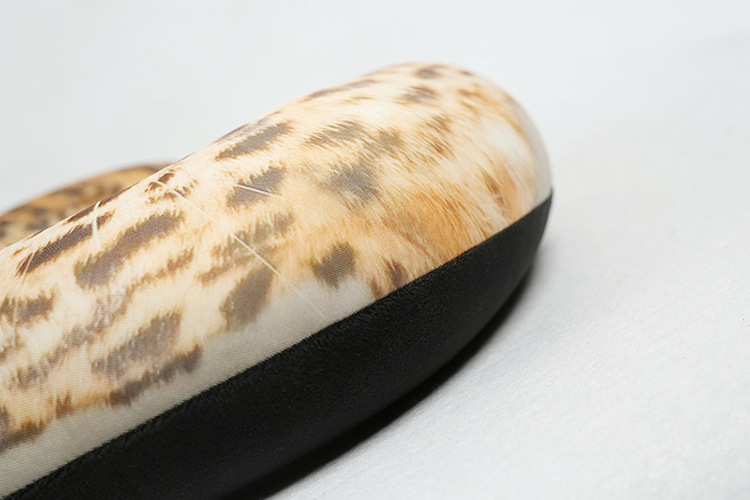 Customized wholesale of 3D printed animal head leopard print neck pillows, foam particle U-shaped neck pillows, car neck pillows and midday rest pillows pic 9