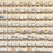 Large, cute plush pudding bear hairpin, half hair clip at the back of the female head, autumn and winter one-line duckbill clip, scratch-clip headwear pic 3