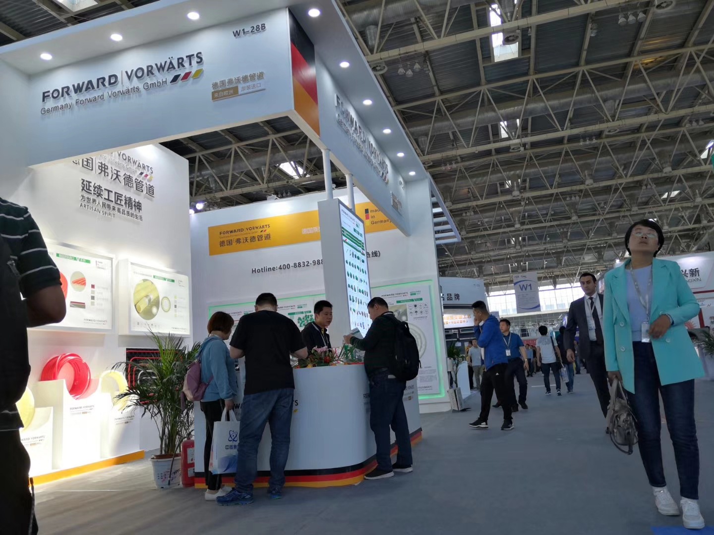 原装进口品牌V系列PE-Xc五层阻氧地暖管   C管    PP-R管材详情11