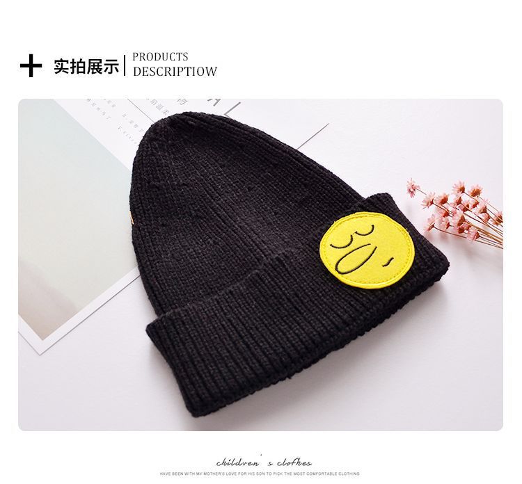 Wholesale of 2020 new cute long-nose knitted caps, baby knitted woolen caps with smiling face embroidery and pullover caps pic 5