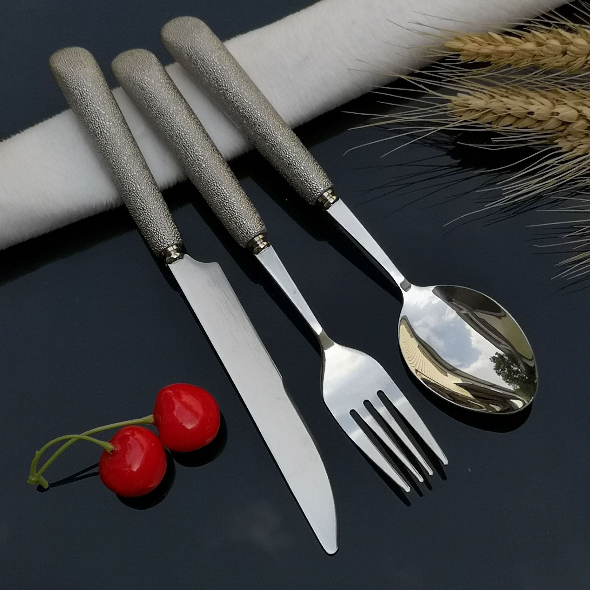 陶瓷柄不锈钢勺子高颜值创意卡通儿童西瓜勺家用咖啡冰淇淋雪糕勺详情21