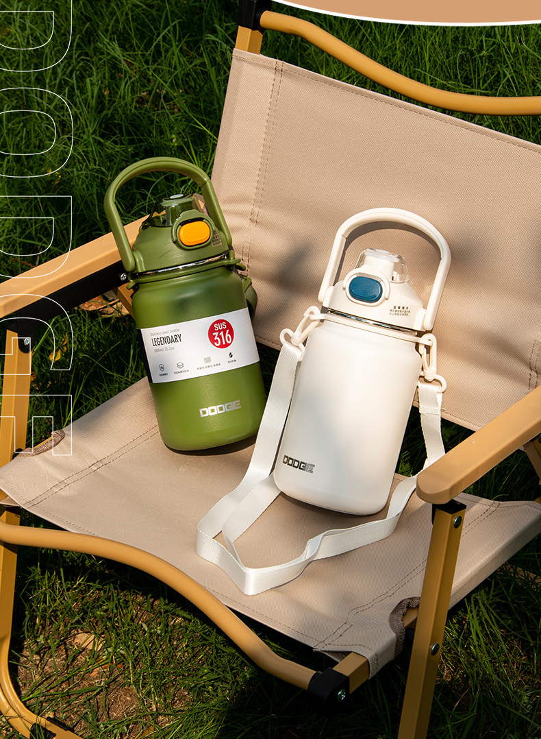 1000ML Dodge Hiking Double-drinking thermos, 316 stainless steel, large-capacity portable thermos for both men and women that can be carried diagonally pic 3