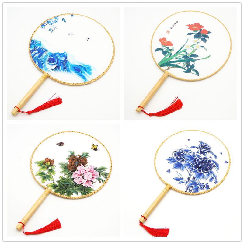 High-quality ancient-style palace fans, round fans, Chinese-style fans, maid fans, wooden-handled cloth fans, Hanfu, and round fans are selling well in scenic spots pic 8