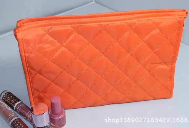 时尚韩版糖果色绣格化妆包手拿化妆包 新款小化妆包厂家直销批发详情11