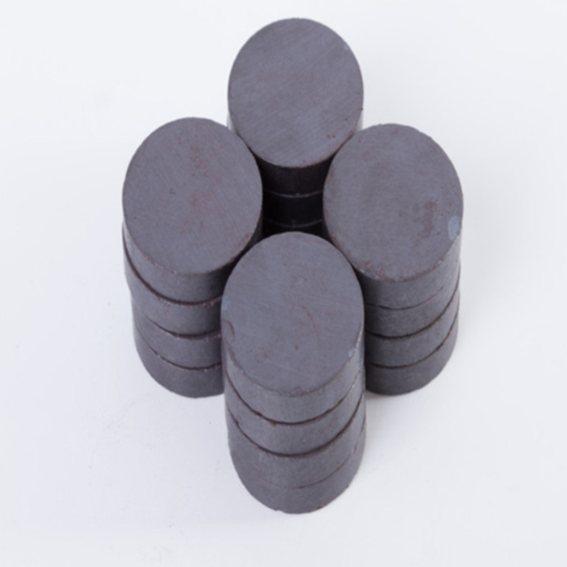 黑色磁铁长方形黑色普通磁铁 铁氧体磁铁 吸铁石40*10*5毫米磁石详情3