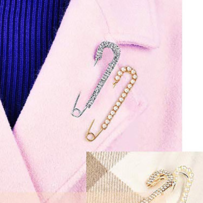 The waist of the trousers has been shortened and tightened. A new anti-glare buckle pin is available to secure clothes. It is a brooch and a brooch accessory pic 6