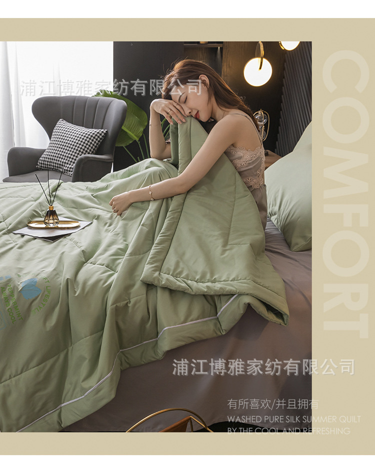 Wholesale high-density woven soy protein fiber summer air-conditioned quilts and reactive printing skin-friendly and breathable summer cooling quilts from the manufacturer pic 19
