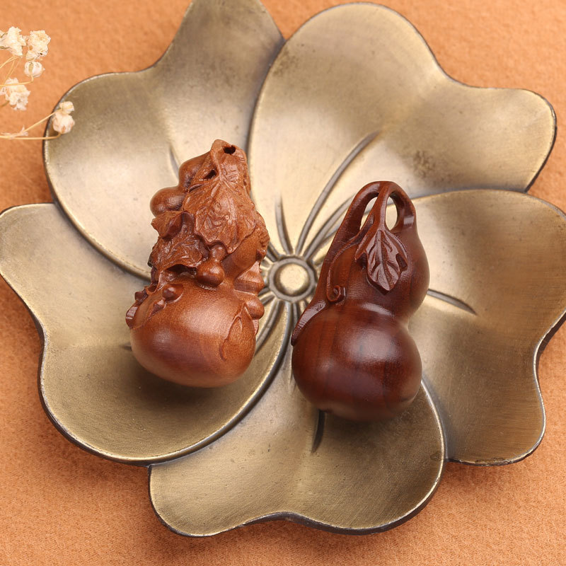 Lightning-struck jujube wood carved ornaments, gourd accessories, Taoist ritual implements, ornaments, handicrafts, gifts wholesale, small gourds pic 1