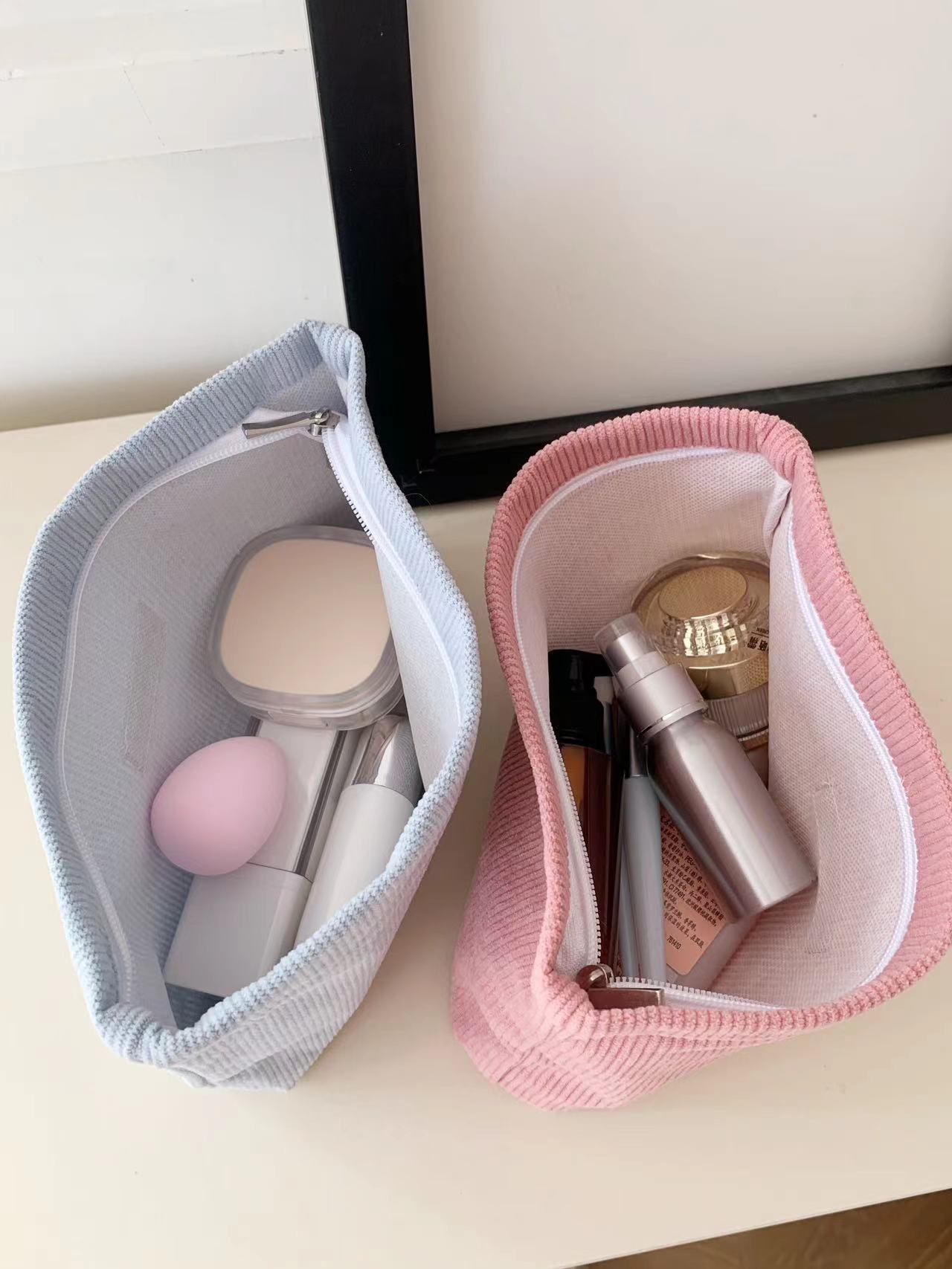 纯色灯芯绒布袋大容量化妆包手拿包收纳帆布袋收纳包便携洗漱包详情9