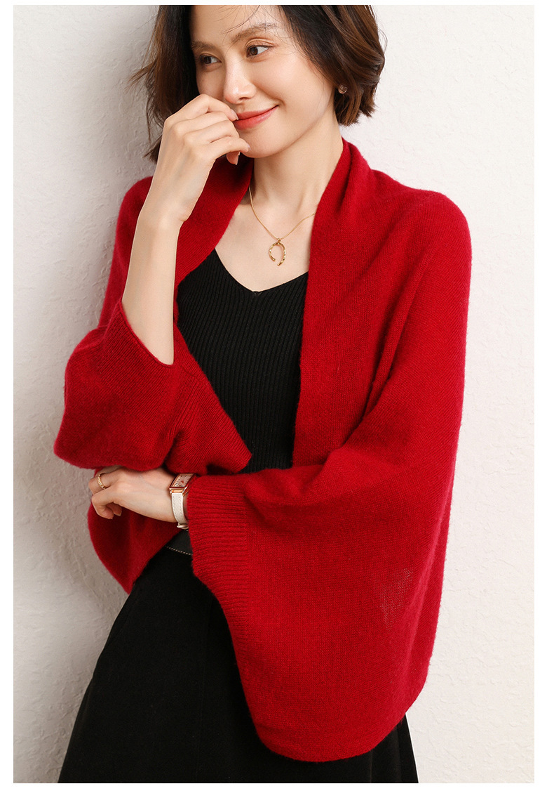 12针密织时尚羊毛披肩女2022秋冬款针织外套围巾两用宽松大气开衫详情11