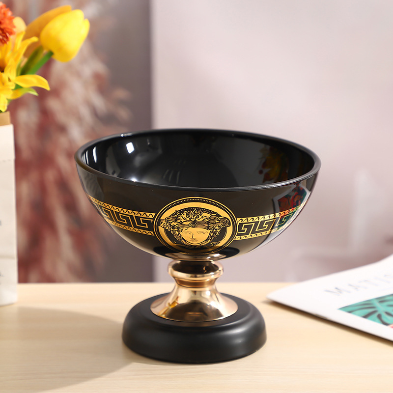 A new European-style black ceramic fruit plate for the living room table. The golden head fruit plate is an elegant and personalized light luxury ceramic decorative item pic 6