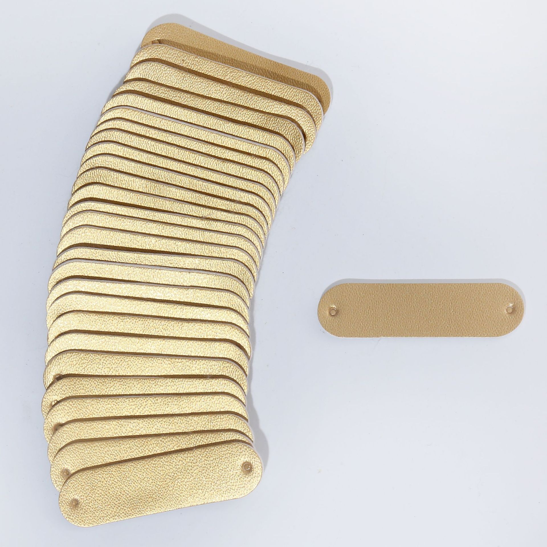 handmade空白标签4.5x1.2皮标两孔pu标牛仔裤帽子手工包童装装饰详情6