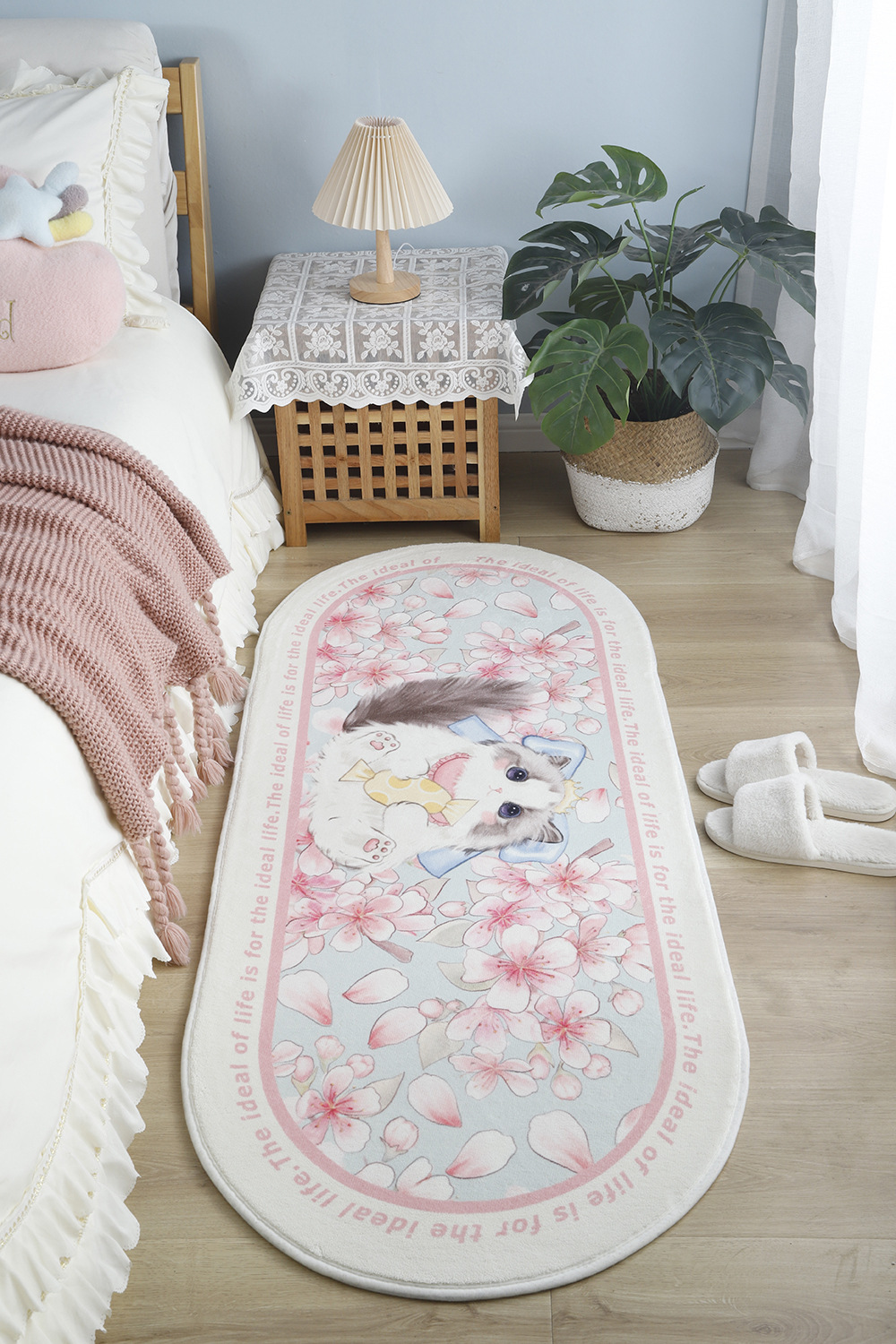 Soft bedside blanket for cute pets in home bedroom, cute bay window mat for young girls, oval thickened pet carpet pic 23