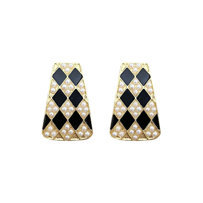 S925银针韩国法式复古黑白棋盘格几何珍珠个性气质高级设计感耳钉详情9