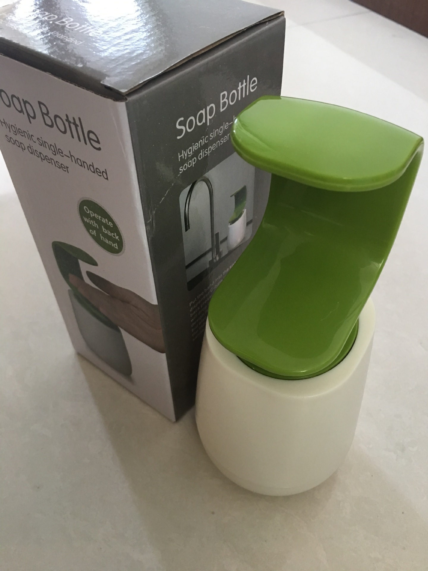 C-type hand sanitizer bottle, soap dispenser, body wash and dishwashing liquid can be dispensed by pressing with the back of one hand pic 3