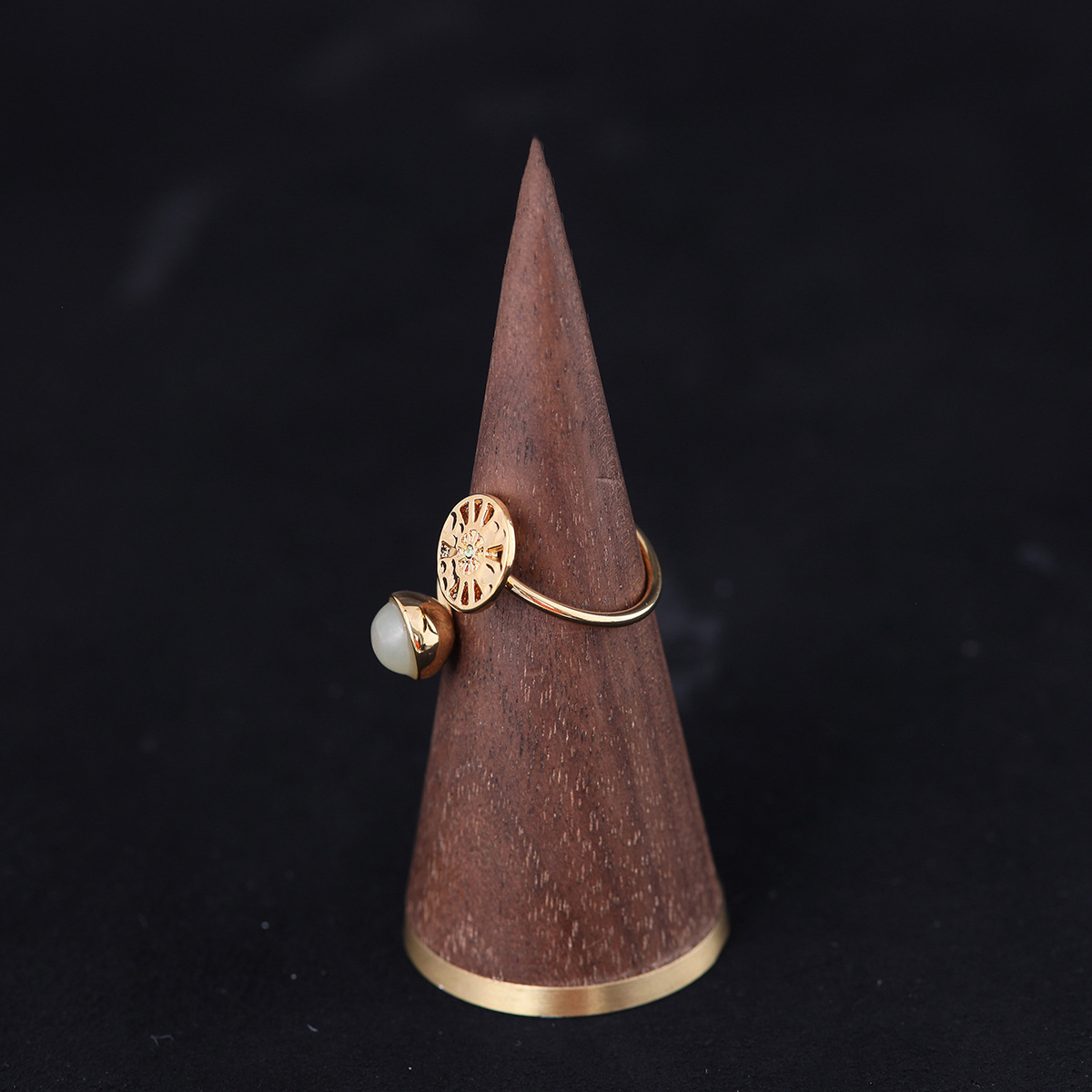 中古vintage时尚高级感复古轻奢小众青岛工厂批发青色石戒指女款详情3