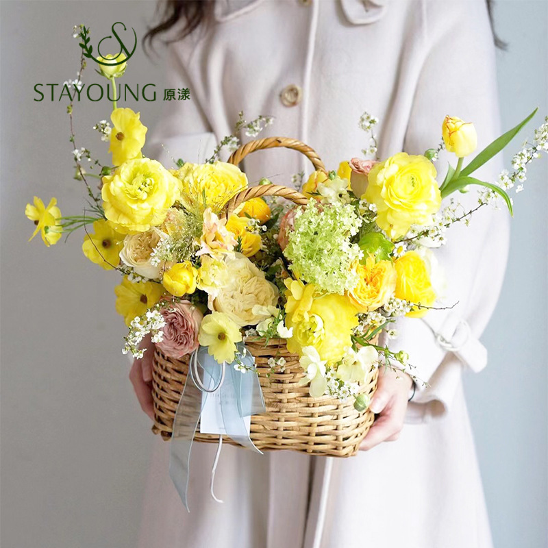 Yuan Yang rattan woven hand-held flower basket, willow woven retro style basket, flower art training, flower arrangement basket, photography basket pic 4