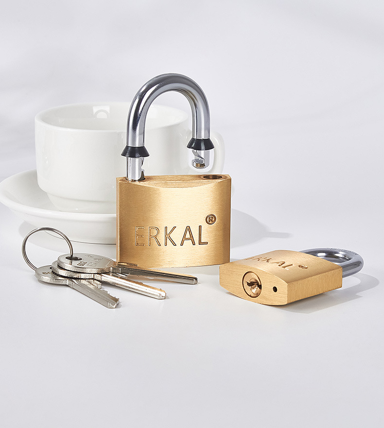 Factory wholesale of thick copper padlocks, medium and thick copper padlocks, foreign trade copper padlocks, customizable toolboxes, copper lock heads and locks pic 11