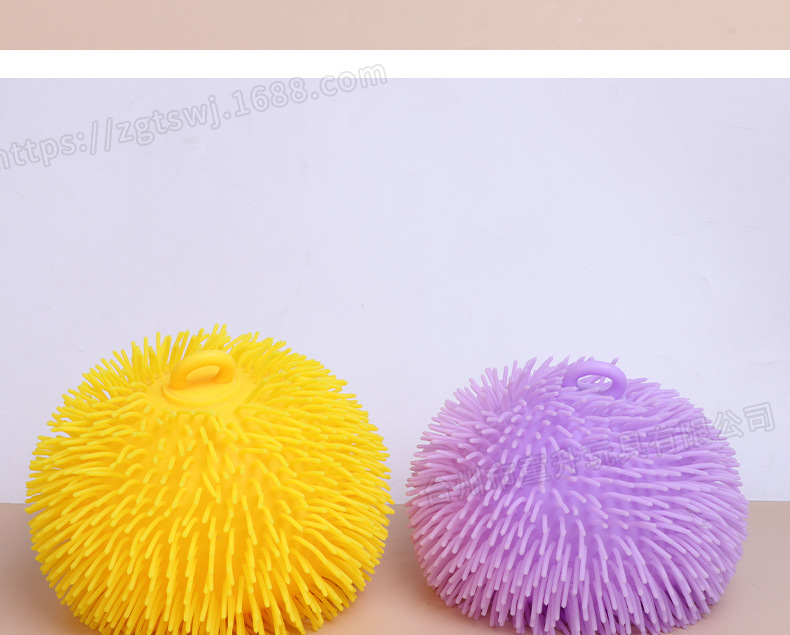 TPR软胶大号毛毛球软胶玩具密毛球减压解压弹力挤压球详情14