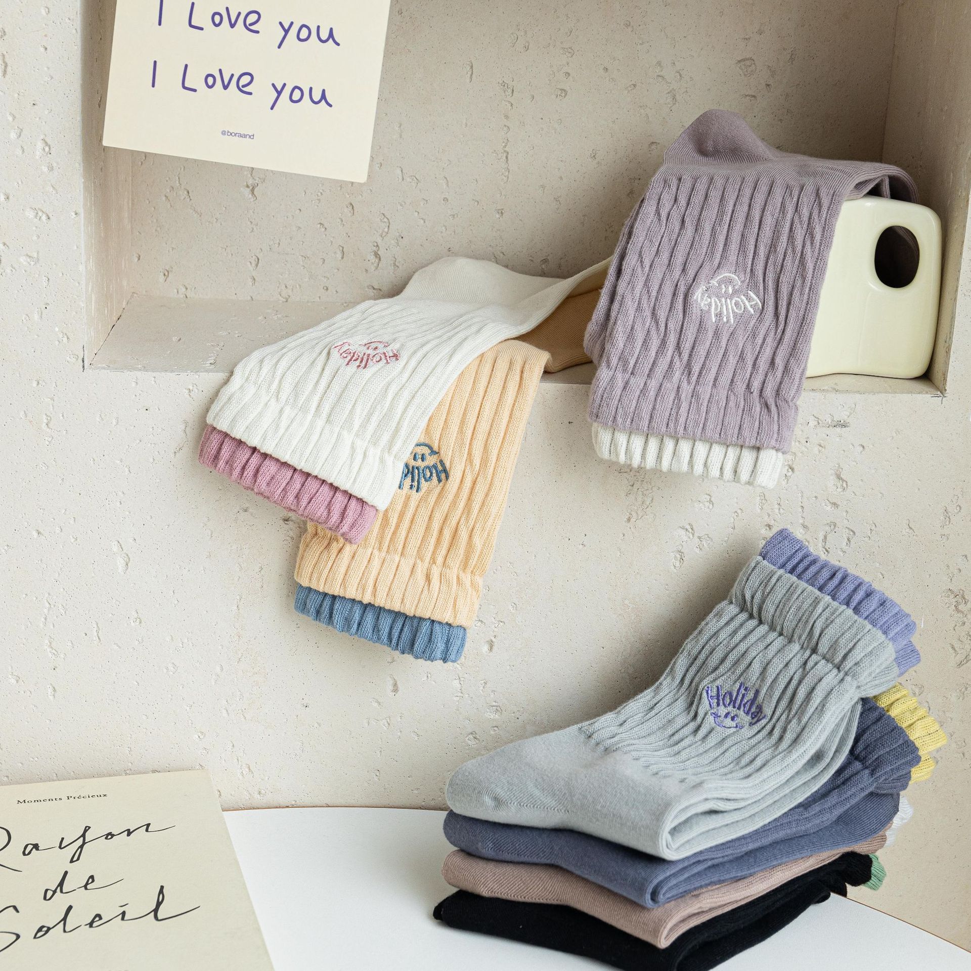 New thickened embroidered cotton socks for autumn and winter, retro ins style, trendy solid color socks, sweat-absorbing, warm, simple mid-calf socks for women pic 10