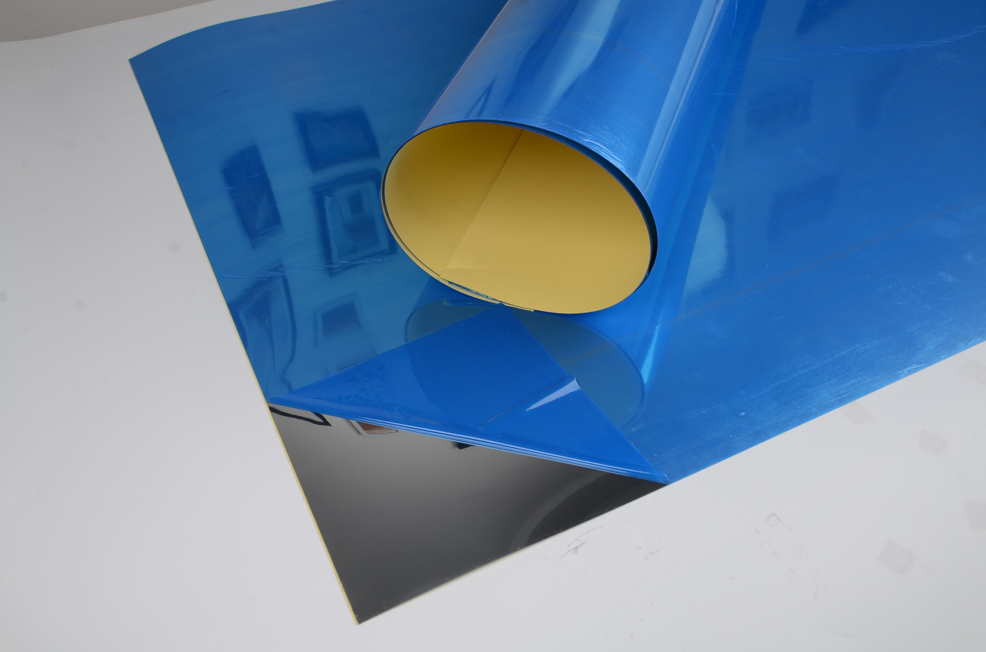 4113360040_436058931