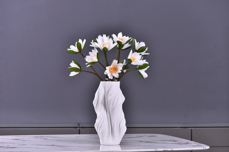 Wholesale manufacturer of artificial water lilies, direct sales of artificial flowers for wedding, home, hotel and homestay soft furnishings, artificial flowers, and photography props pic 23