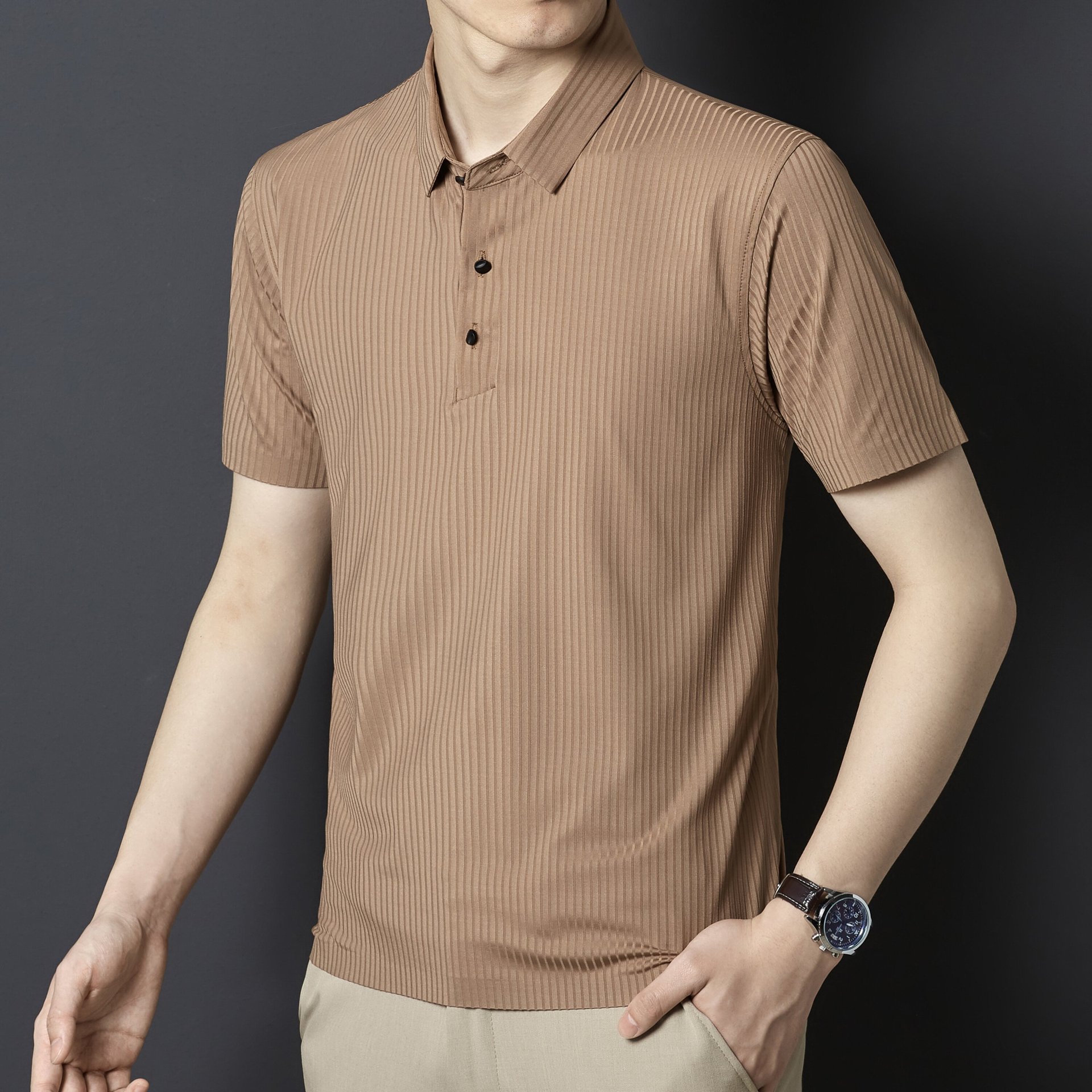 Short-sleeved T-shirt for men, seamless, glue-free, non-ironing, silk-smooth, high-elasticity business casual, slimming polo shirt for men pic 3