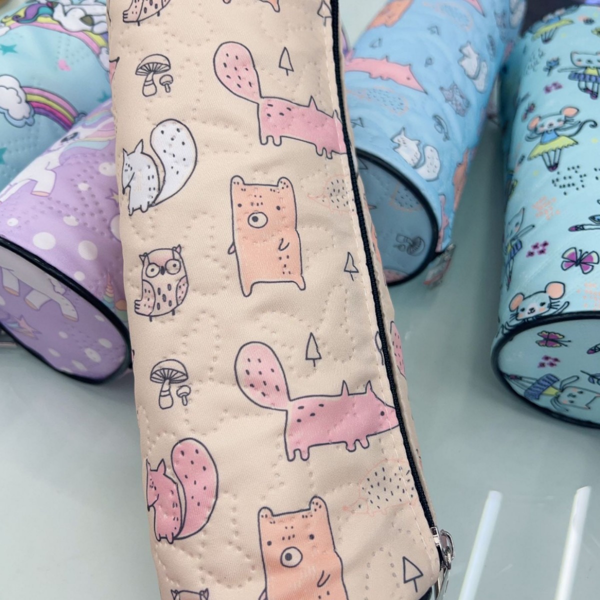 Factory direct sales of new large-capacity, simple candy-colored, Japanese-style ins pen case for primary and secondary school students pic 6