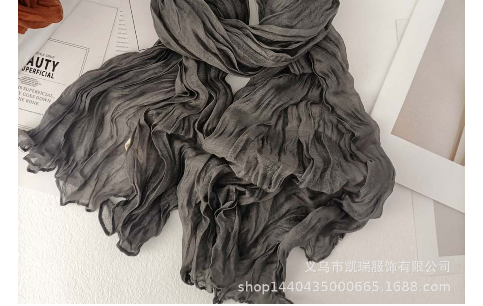 纯色棉麻围巾复古秋冬新款褶皱绿色复古薄长条披肩男女士保暖丝巾详情16