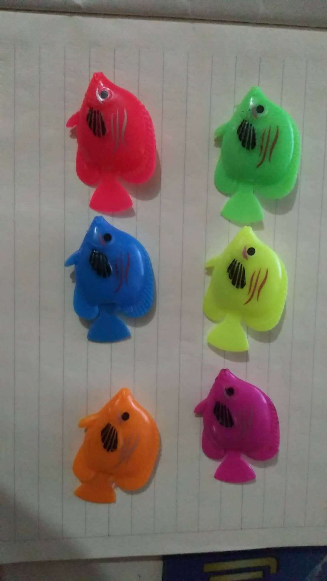 Wholesale of 10 floating plastic fish for fish tank decoration, including octopuses, plastic jellyfish and simulated small artificial fish pic 35