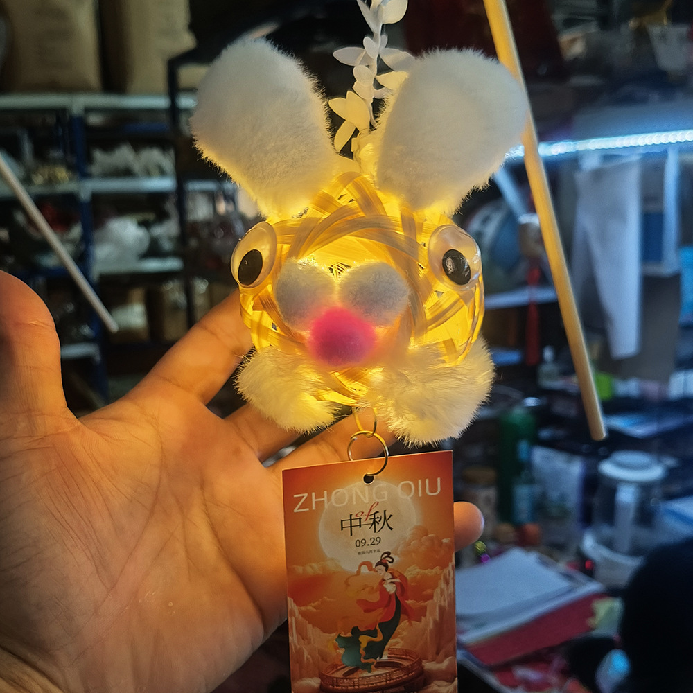 Authentic bam-woven rabbit lanterns, Chinese ancient-style Mid-Autumn Festival hand-held lanterns, scenic area night market street lamps pic 3