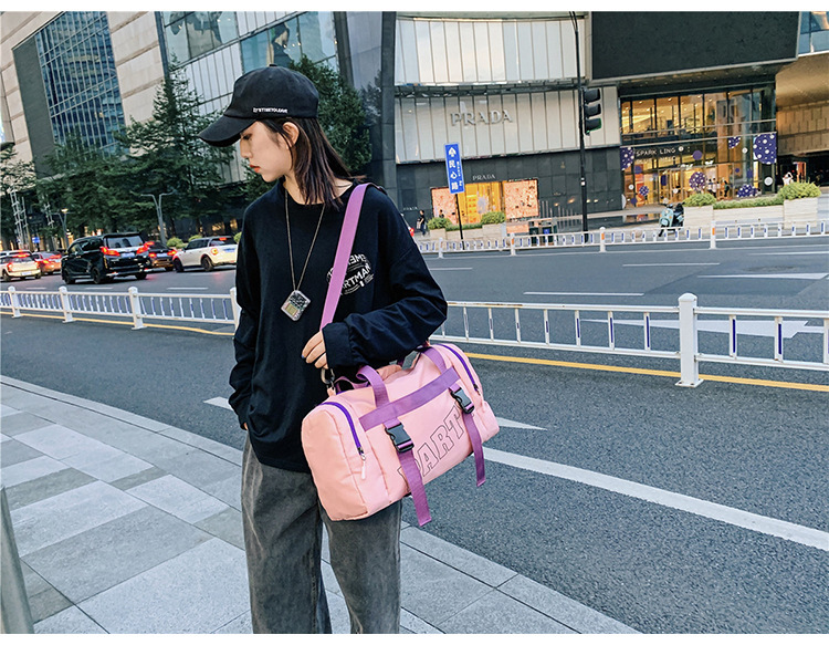 手提短途旅行包女潮牌时尚休闲斜挎包干湿分离运动大容量健身包男详情18