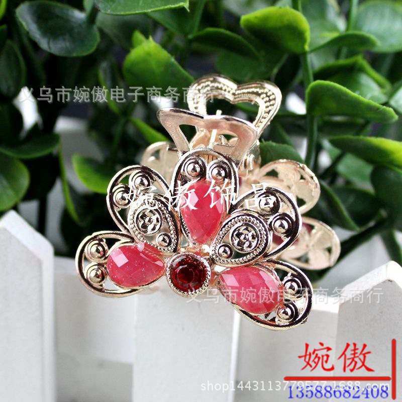 Alloy diamond-encrusted small claw clips, grab clips, hair clips, gold and silver, Yiwu two-yuan store small commodity headwear wholesale pic 49
