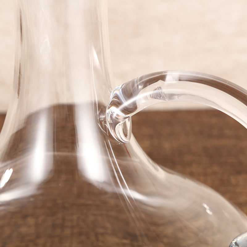 Factory direct sales of transparent crystal glass decanters with creative handles and slanted wine decanters in stock for wholesale pic 12
