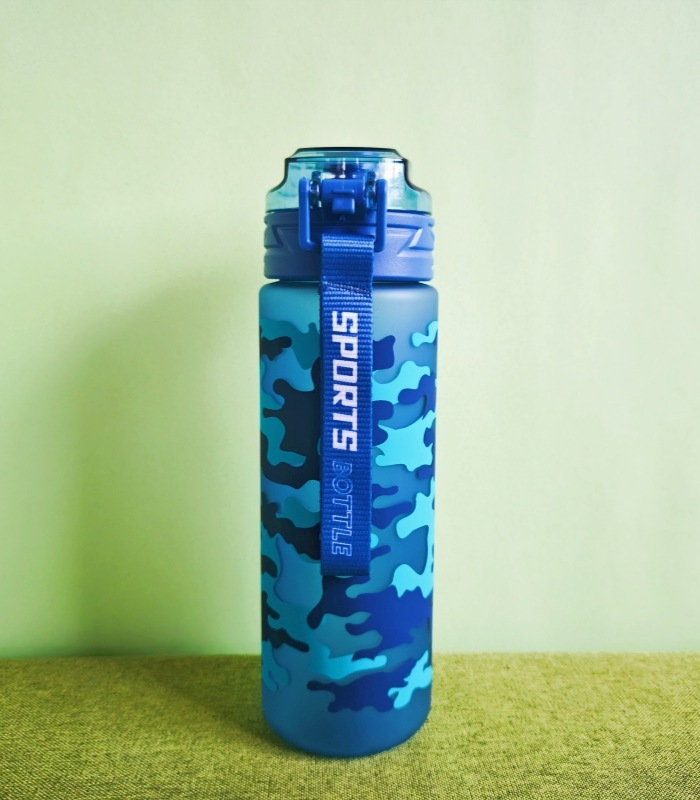 Wholesale water cups, portable camouflage sports water cups, rope lifting, camping, student military training, high appearance level outdoor water bottles for men and women pic 1