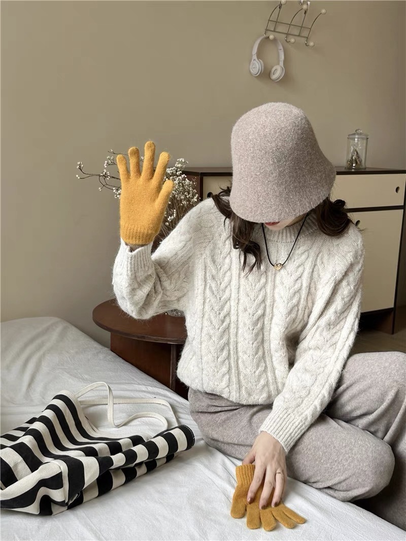 韩系纯色简约慵懒风麻花套头毛衣女秋冬款圆领长袖软糯打底针织衫详情48