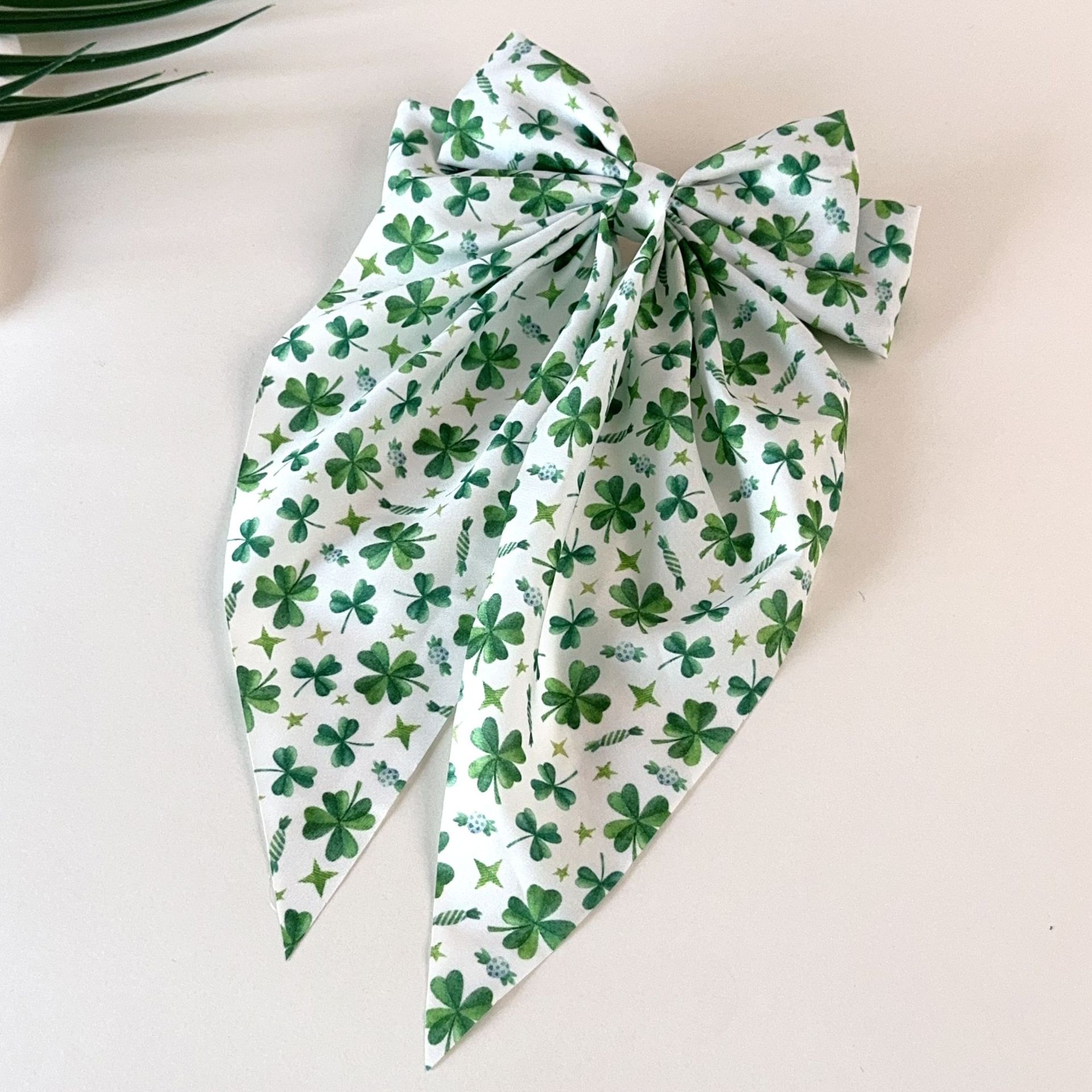 圣帕特里克节蝴蝶结发饰新款绿色四叶草飘带弹簧夹优雅发夹发饰详情7