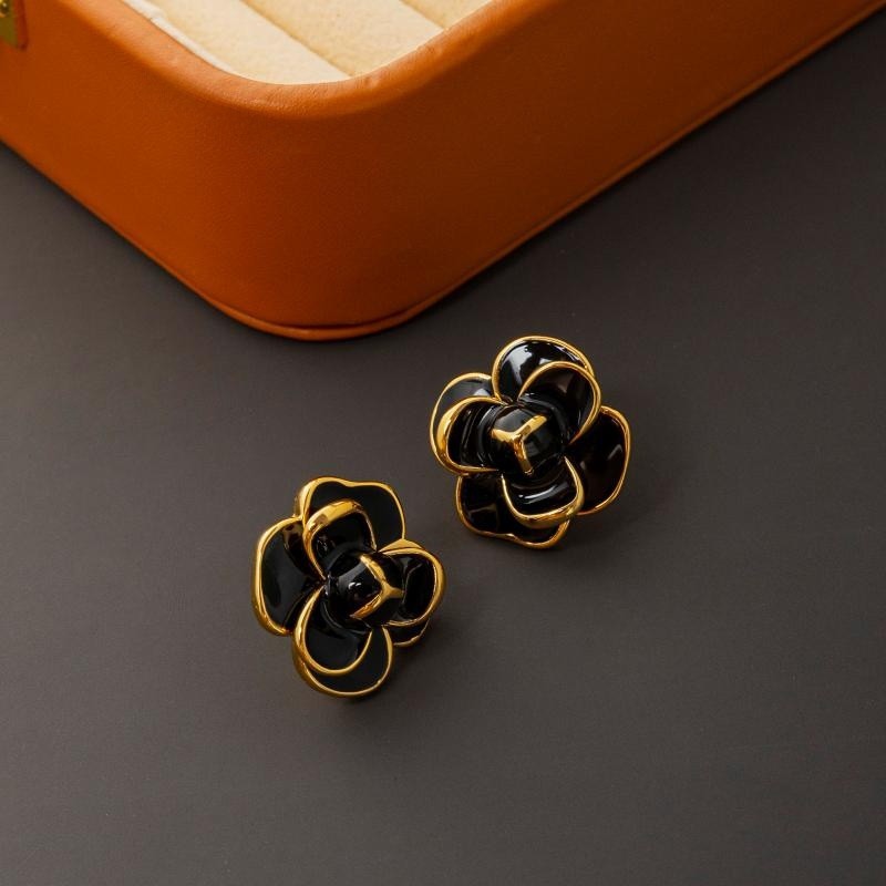 New French retro camellia enamel drop earrings S925 silver needle stud earrings, high-end earrings for women pic 4