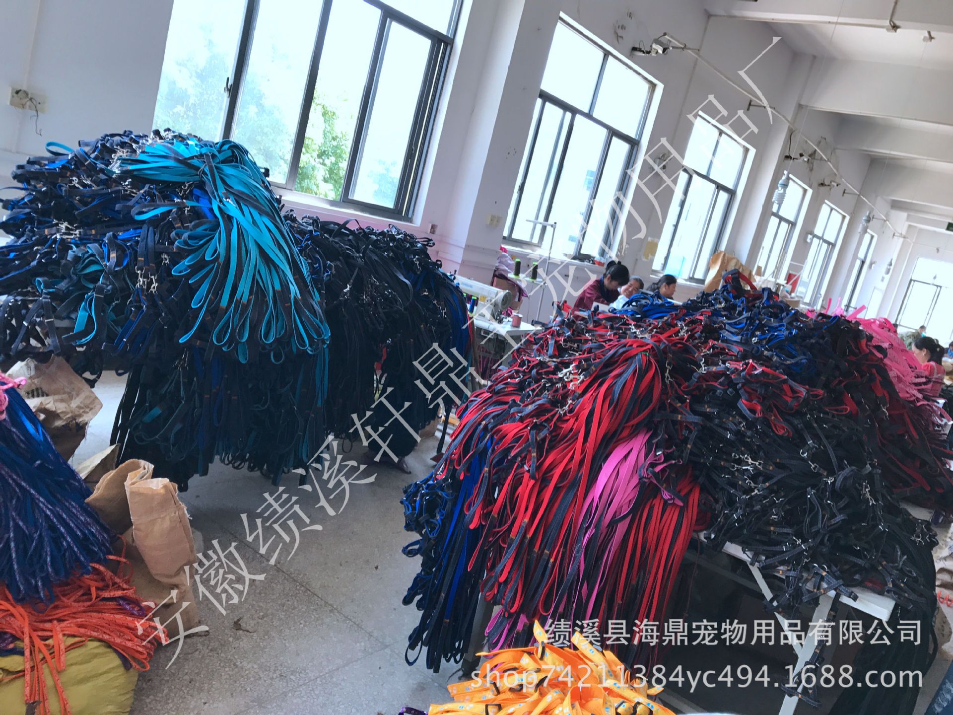 Pet supplies: dog leashes, denim leashes, chest straps, denim dog walking leashes, medium and small-sized dog chains pic 31