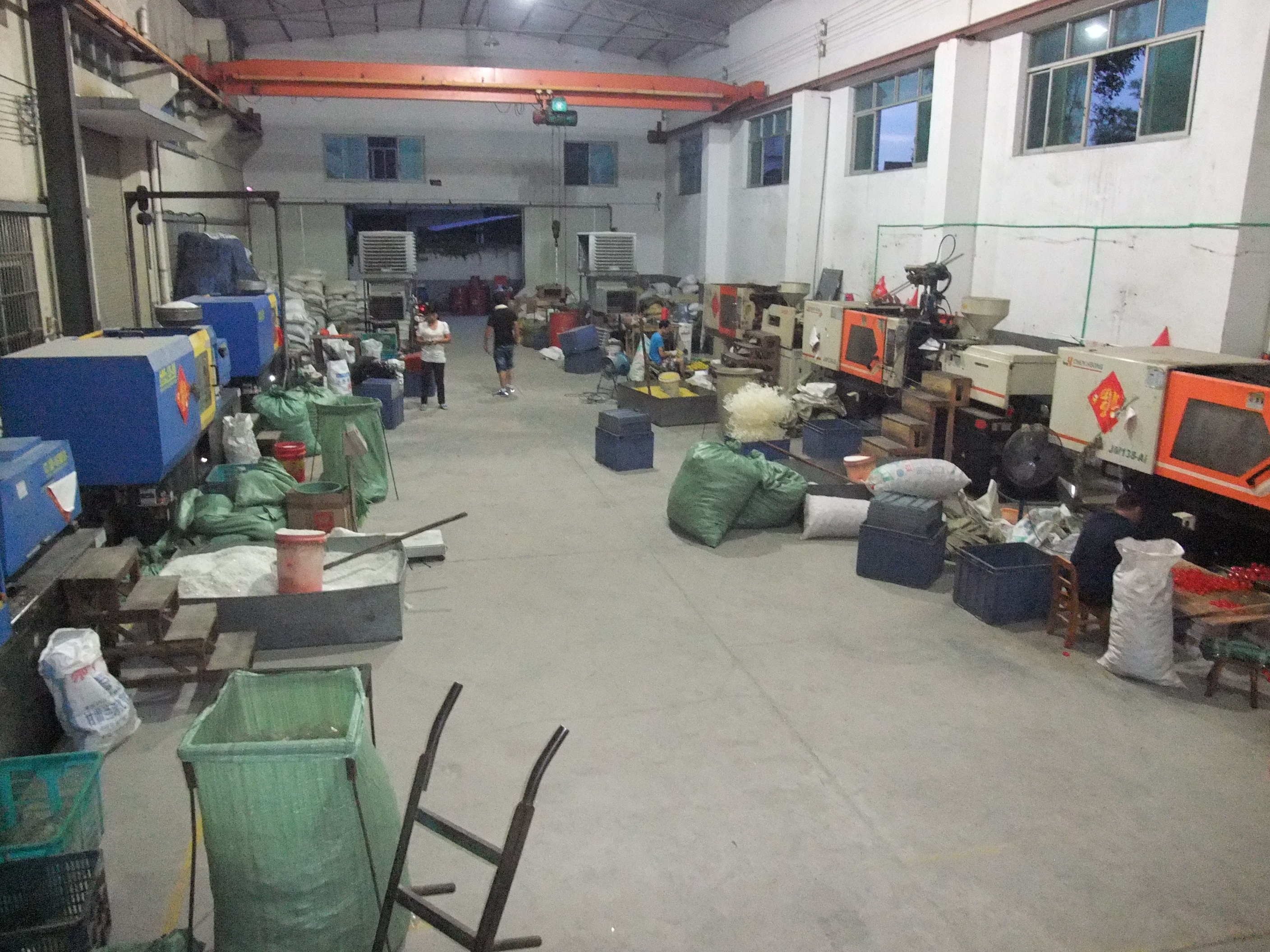 Xinwang brand toothpicks come in 306 bags, bottled and paper packages, with multiple specifications to choose from. They are high-quality dental floss and daily necessities for export pic 17