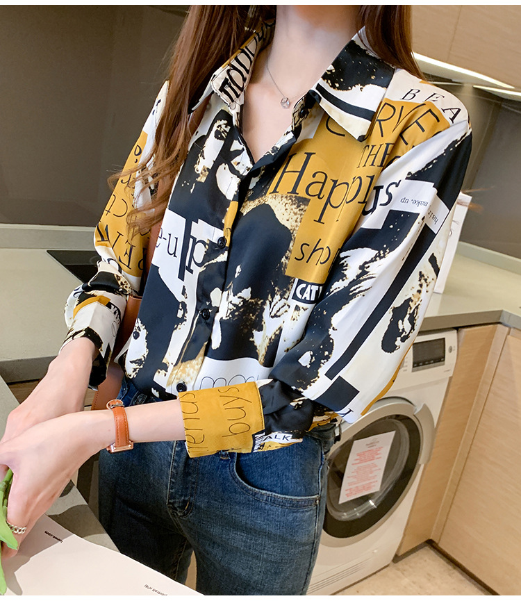 Hong Kong-style printed shirt for women, a niche design, a new 2020 early autumn style, stylish and retro Hong Kong-style chiffon long-sleeved top pic 13