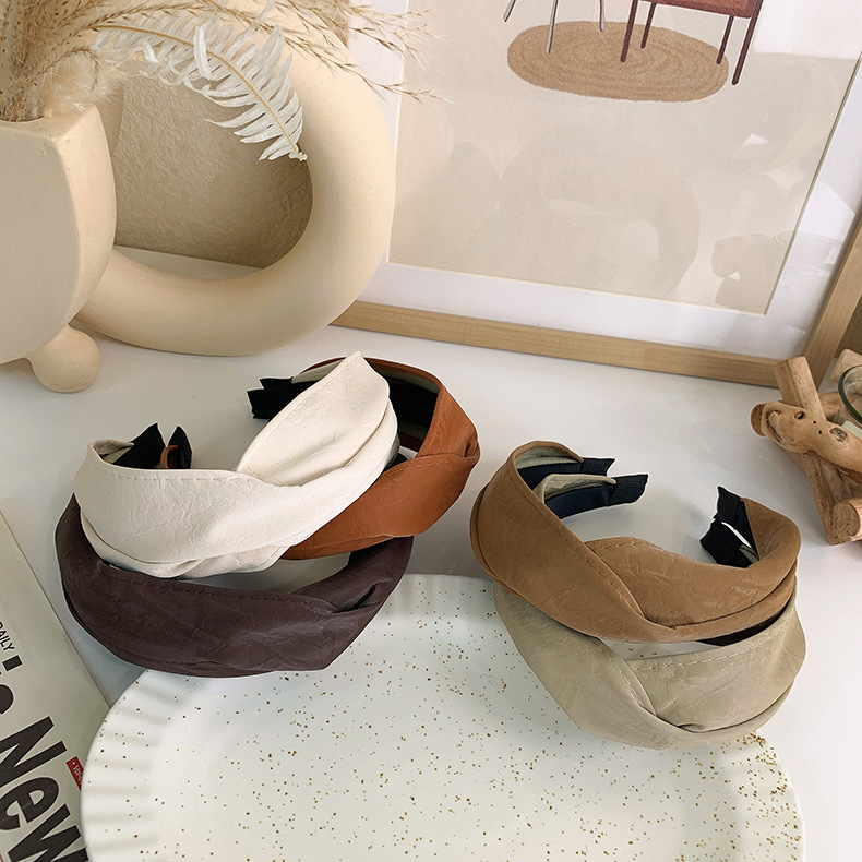 Retro solid color Pu leather wide cross headband, versatile for women, simple hairband for washing face, hair pressure and trendy headwear pic 8