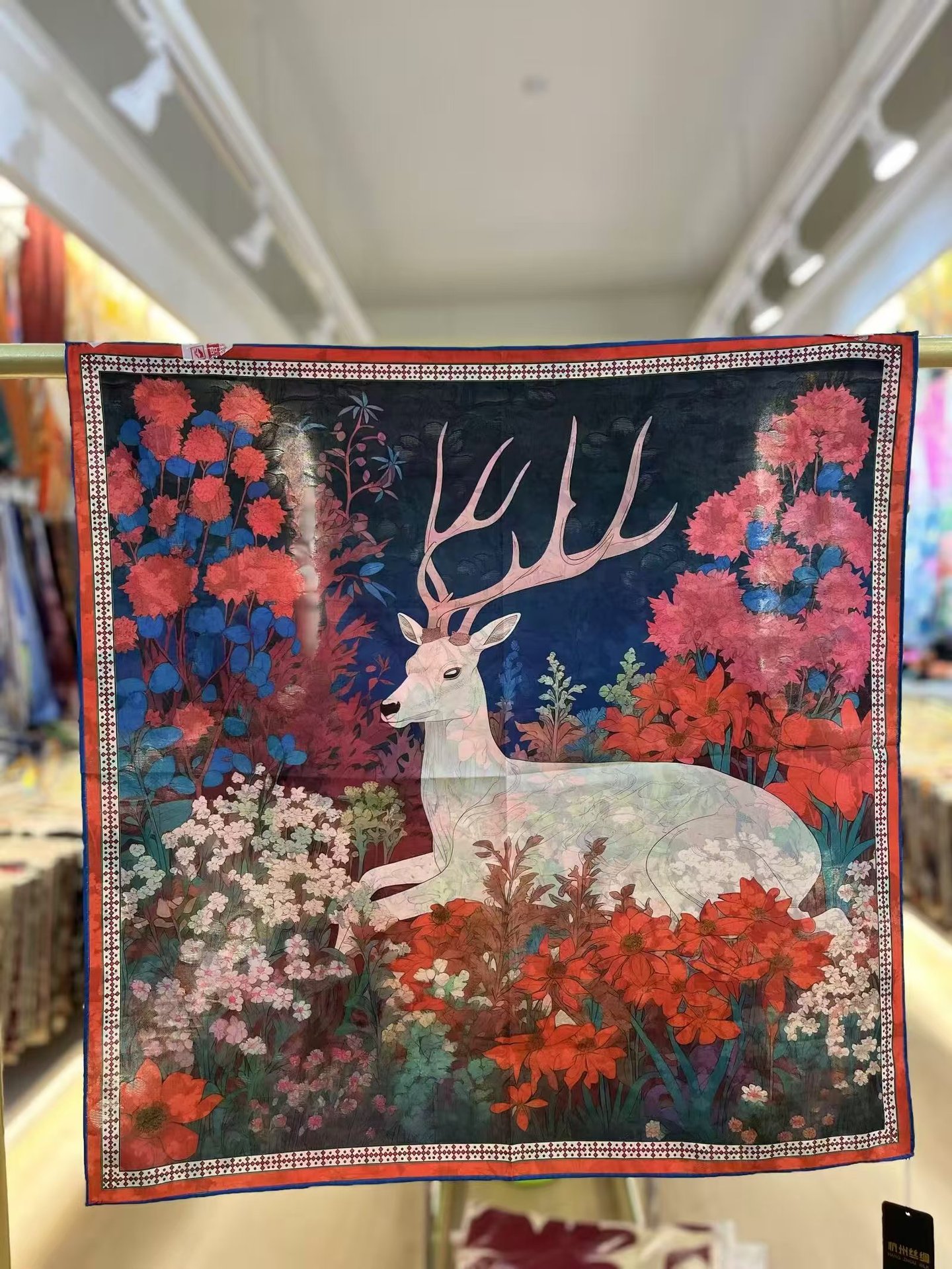 国潮香云纱花萝70*70新中式苏杭小方巾双面双色丝巾厂家代发扎染详情5