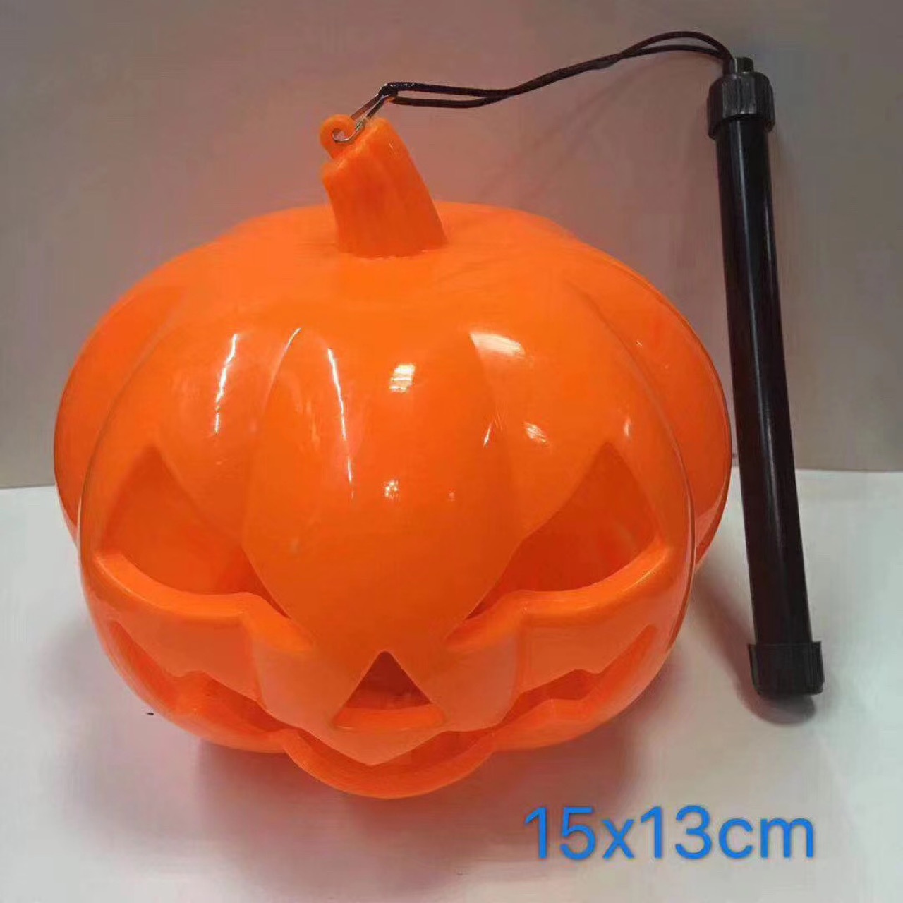 Halloween hand-held pumpkin lantern, large and small hollowed-out music and light pumpkin lantern, large and small hollowed-out hand-held pumpkin lantern pic 4