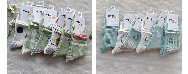袜子地摊一件代发中筒袜女士秋冬 可爱小花刺绣女袜 百搭甜美袜子双针精梳棉棉袜女一件代发详情11