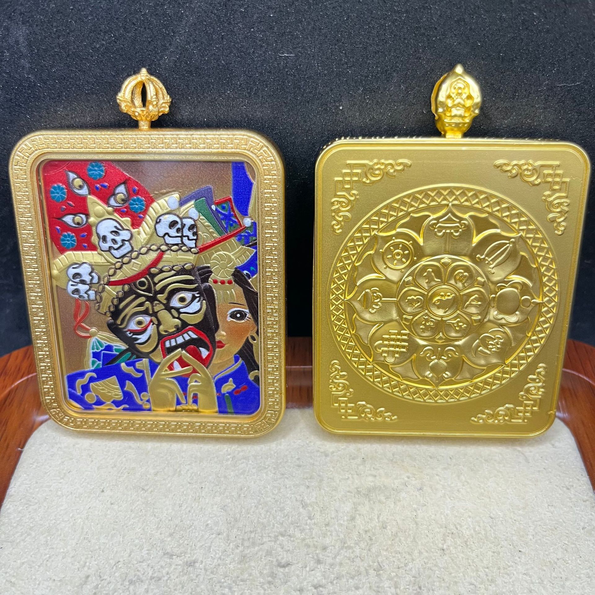单面藏式浮雕合金唐卡文殊普贤本命佛随身佛牌黄财神吊坠详情17