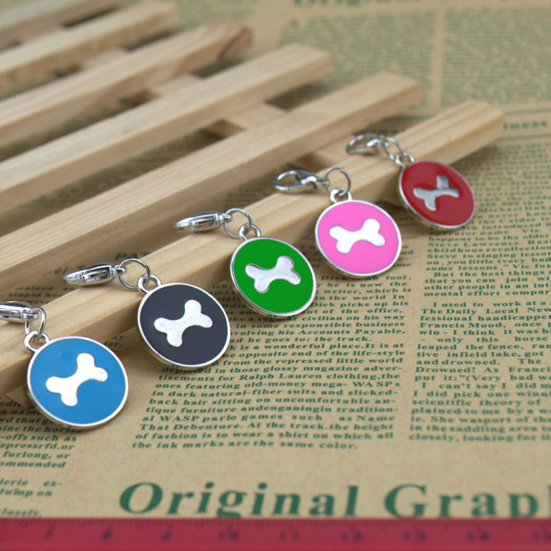 Hot-selling simple 6-color oil-dripping pet bone jewelry pendants, pet jewelry for cat and dog brands, in stock and wholesale pic 8