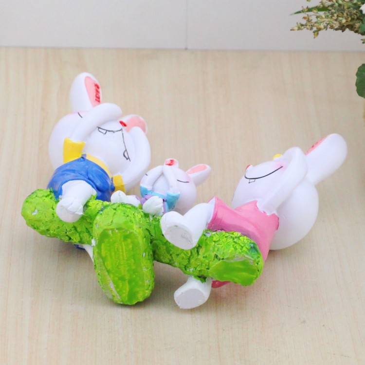 Creative, cute and unadorable rabbit figurines pic 10